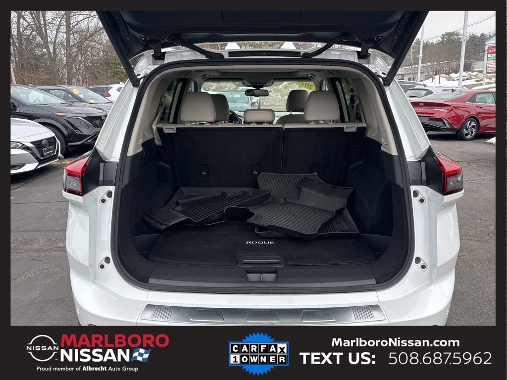Certified 2025 Nissan Rogue SL w/ Tech Package image 13