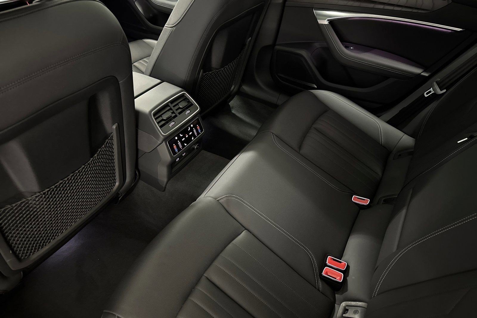 Used 2022 Audi A6 Premium Plus image 28