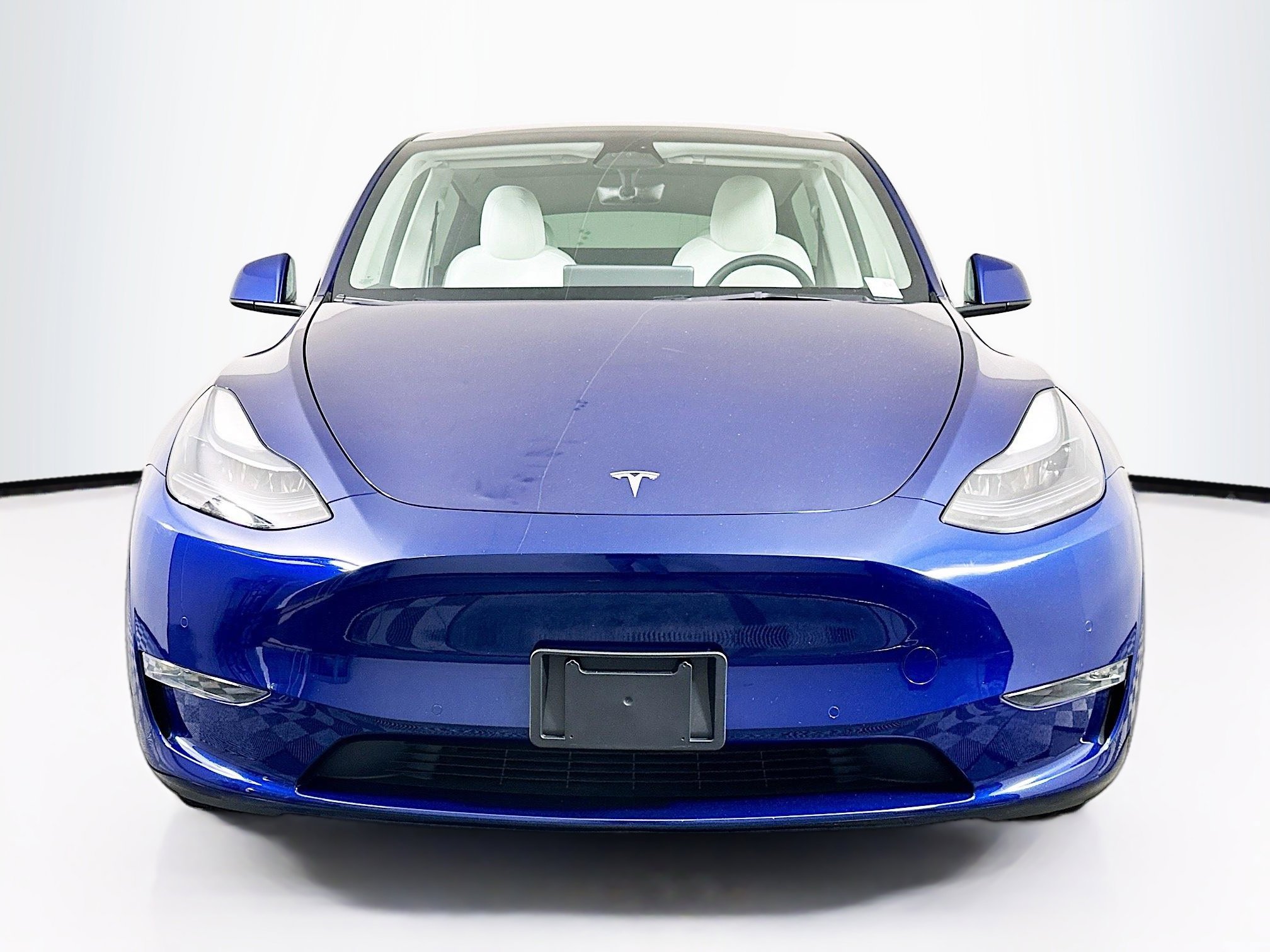 Used 2022 Tesla Model Y Long Range image 2