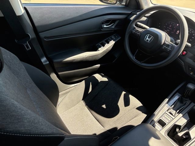 Used 2025 Honda Accord SE image 14