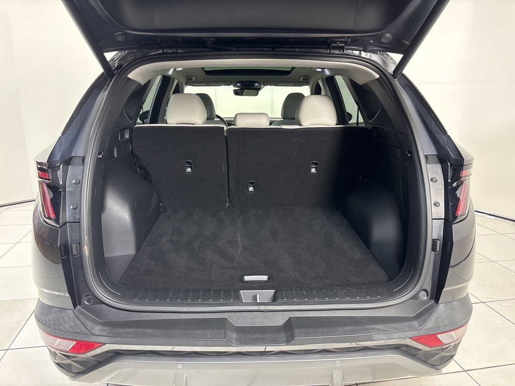 Used 2023 Hyundai Tucson Limited AWD/4WD image 29