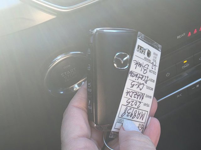 New 2025 MAZDA CX-5 AWD 2.5 S w/ Preferred Package image 15