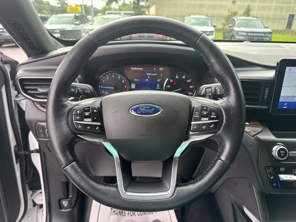 Used 2020 Ford Explorer Limited AWD/4WD image 16