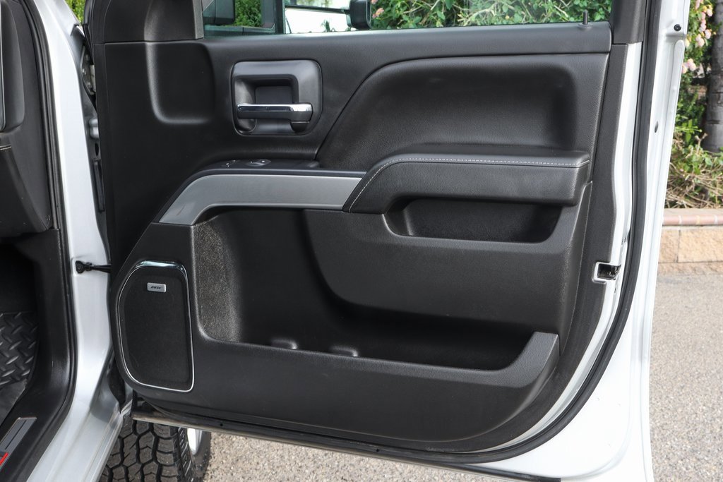 Used 2019 Chevrolet Silverado 2500 LTZ w/ Duramax Plus Package image 43