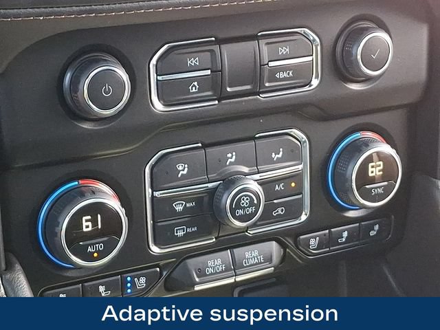 Used 2024 Chevrolet Tahoe High Country AWD/4WD image 14