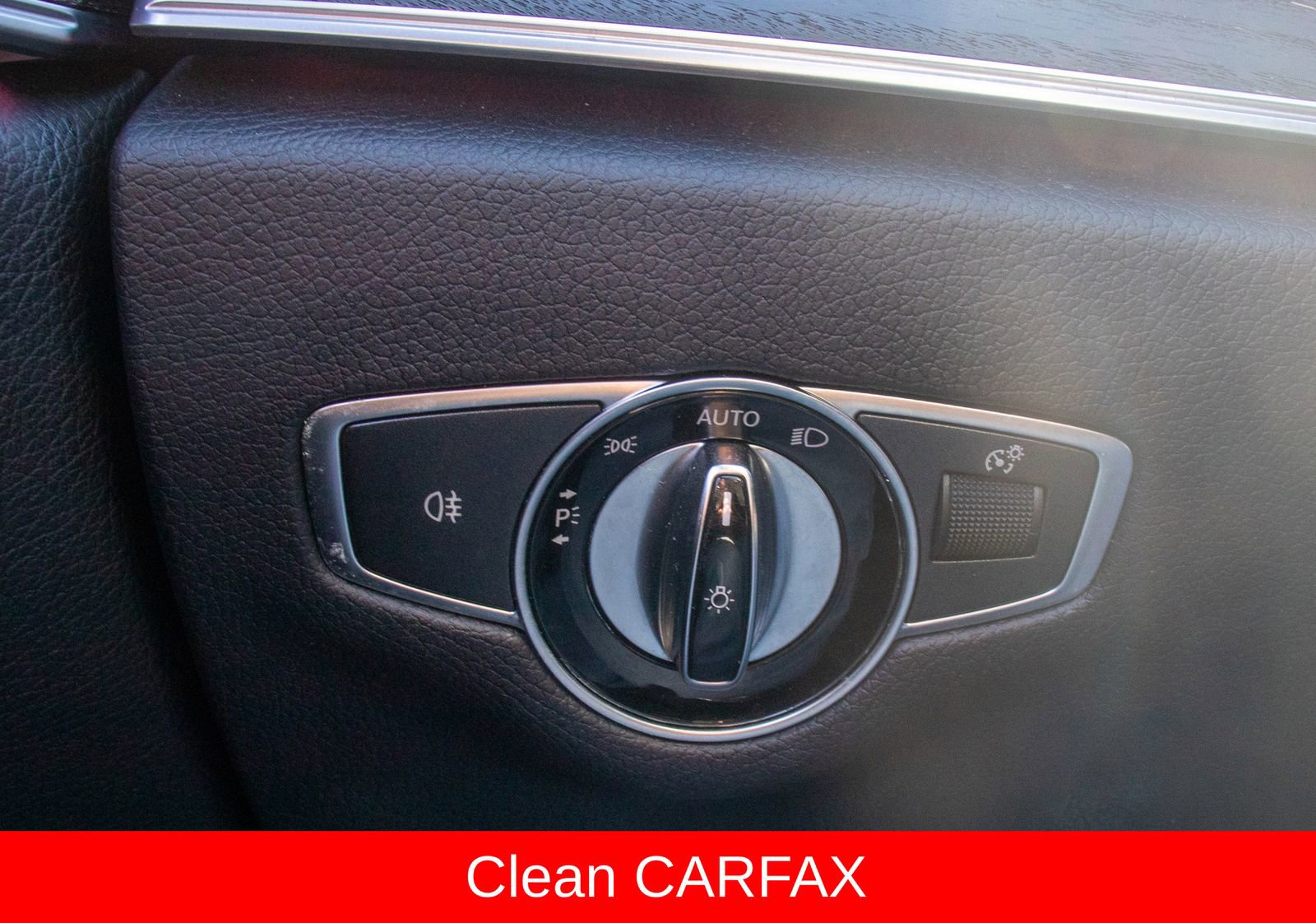 Used 2018 Mercedes-Benz E 300 4MATIC image 14