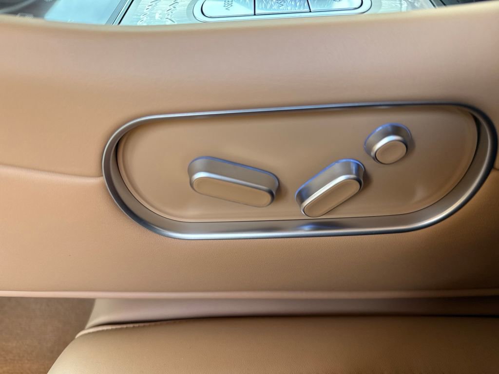 New 2026 Genesis G90 3.5T AWD/4WD image 17