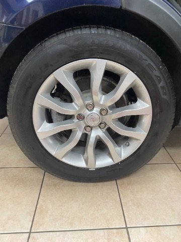 Used 2017 Land Rover Range Rover Sport HSE image 77