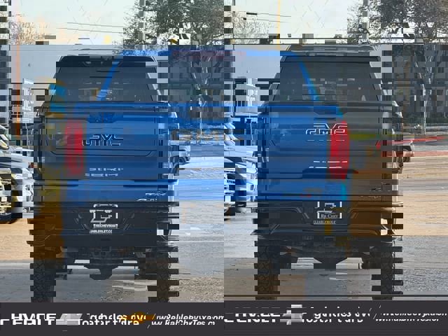 Certified 2023 GMC Sierra 1500 AT4X image 7