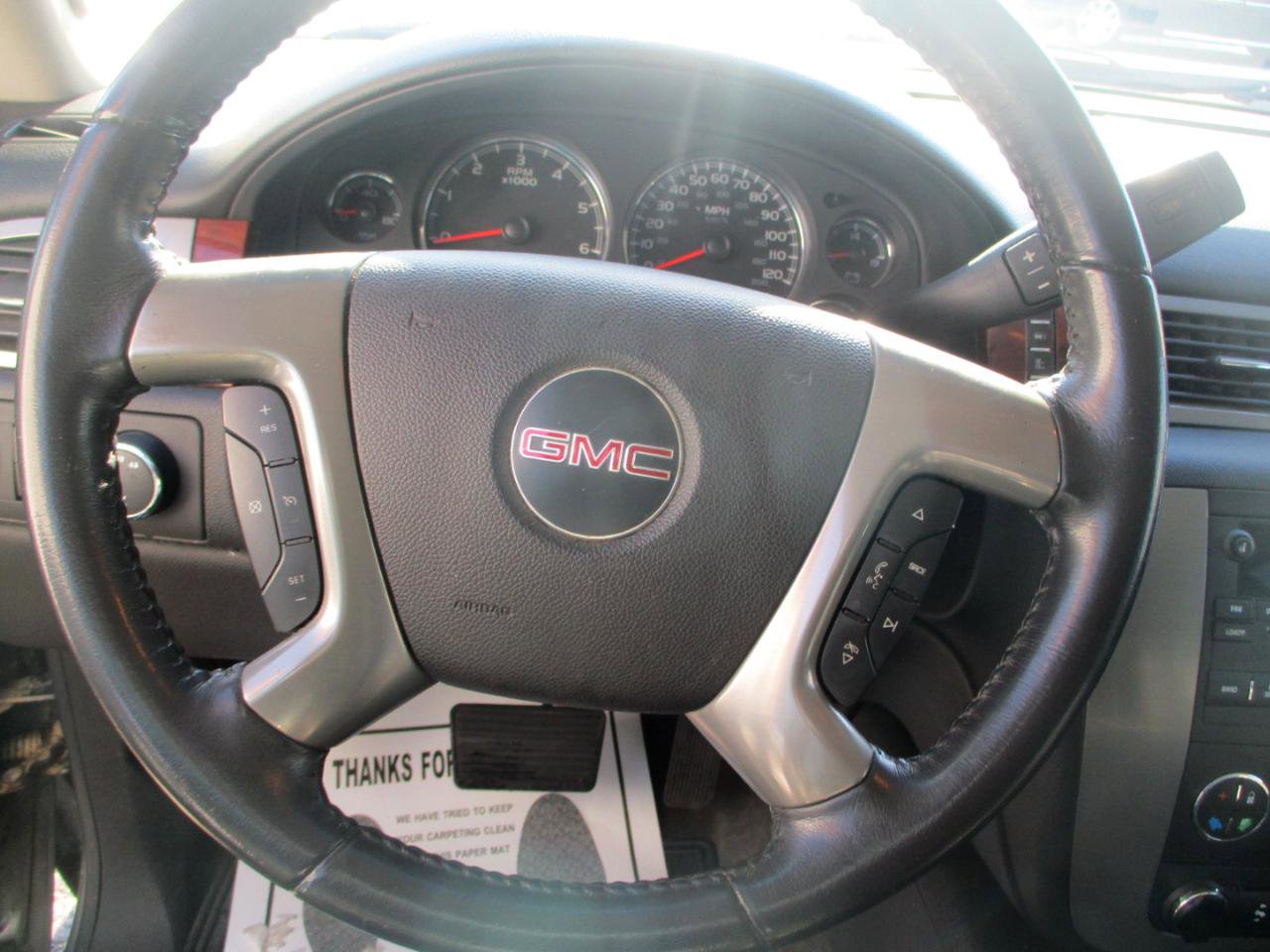 Used 2009 GMC Yukon SLT AWD/4WD image 12