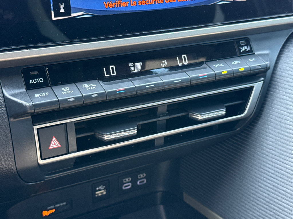 Used 2025 Toyota Camry SE w/ Multimedia Upgrade Package FWD image 25