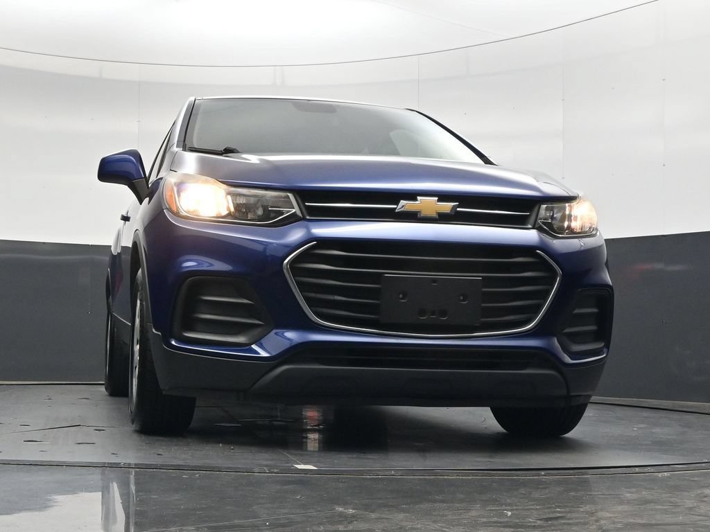 Used 2017 Chevrolet Trax LS FWD image 48