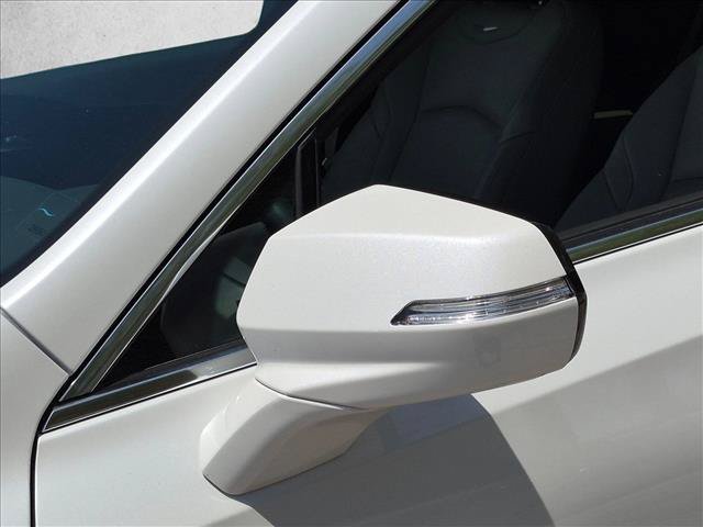 Used 2023 Cadillac XT4 Premium Luxury FWD image 15