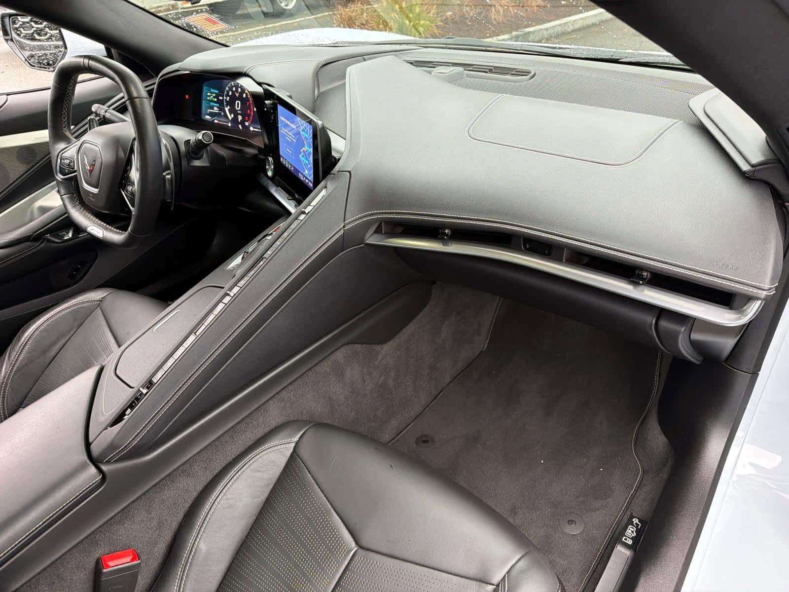 Used 2023 Chevrolet Corvette Z06 RWD image 9