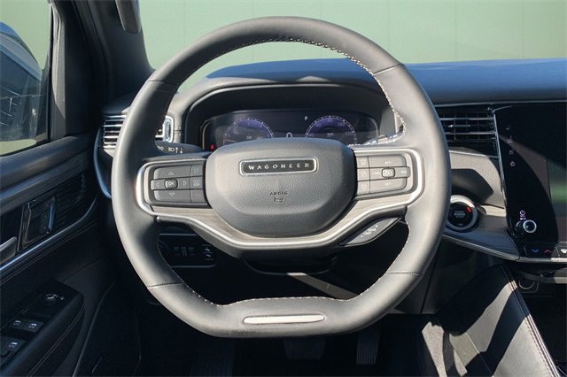 Used 2024 Jeep Wagoneer Series II w/ Flexible Seating Group image 12