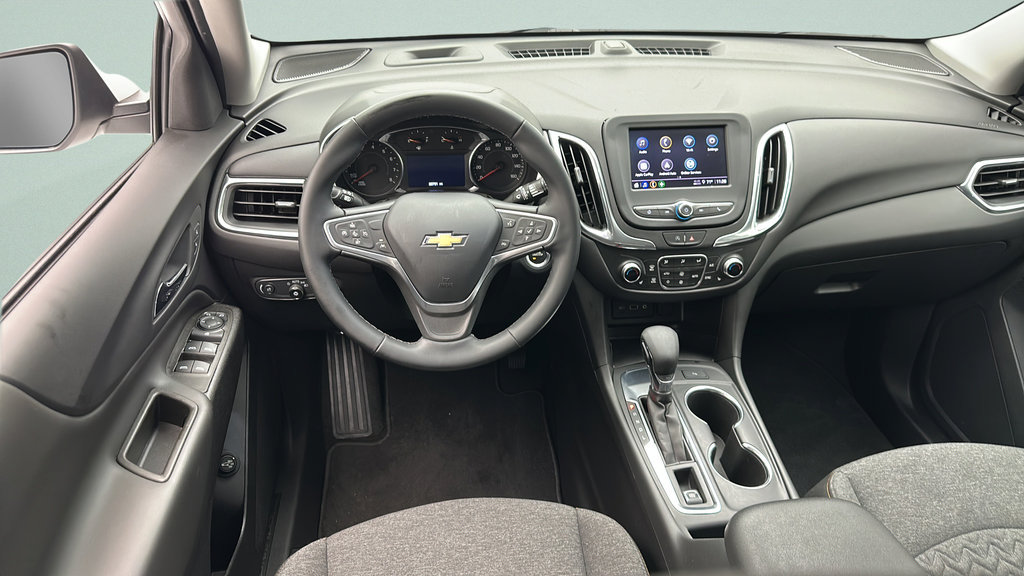Used 2023 Chevrolet Equinox LT FWD image 10