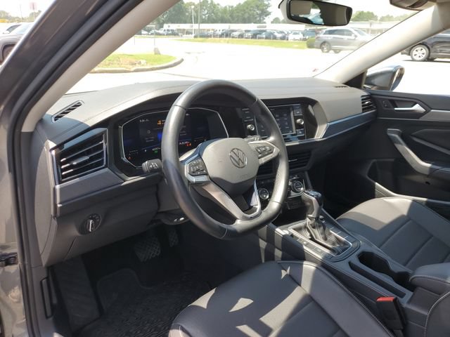 Used 2023 Volkswagen Jetta SE FWD image 24