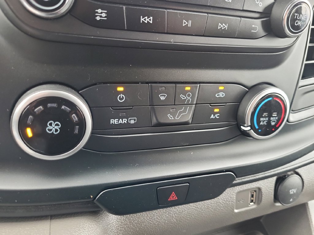 Used 2024 Ford Transit 350 XL AWD/4WD image 26