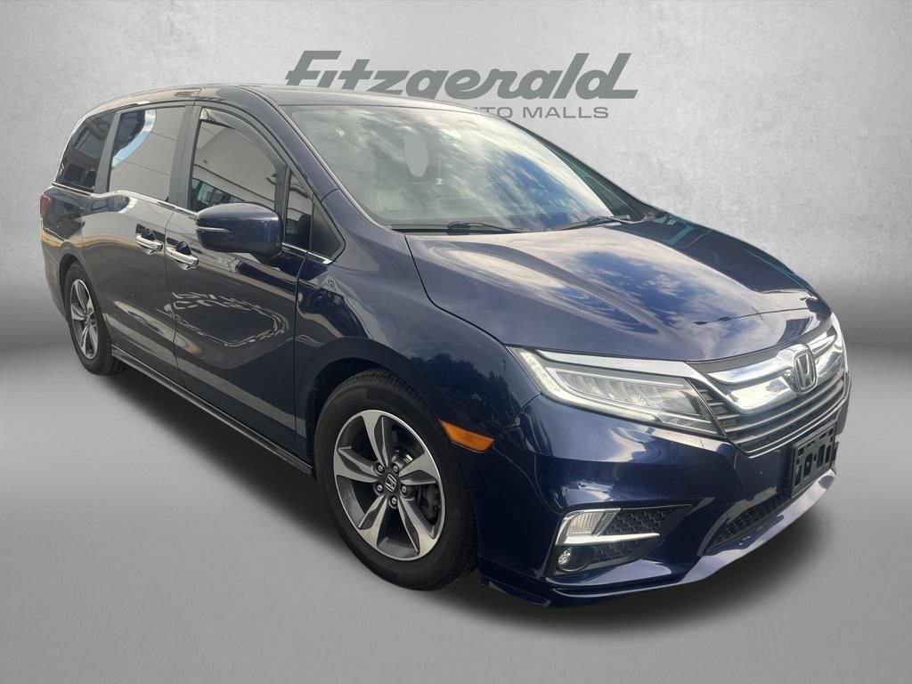 Used 2018 Honda Odyssey Touring video 2