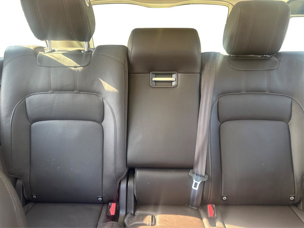 Used 2019 Land Rover Range Rover HSE AWD/4WD image 14