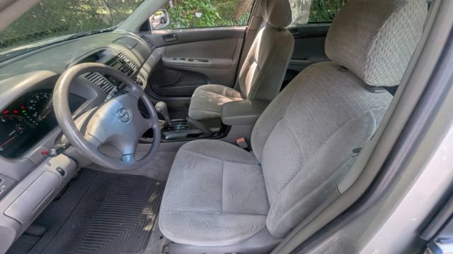 Used 2002 Toyota Camry LE FWD image 14