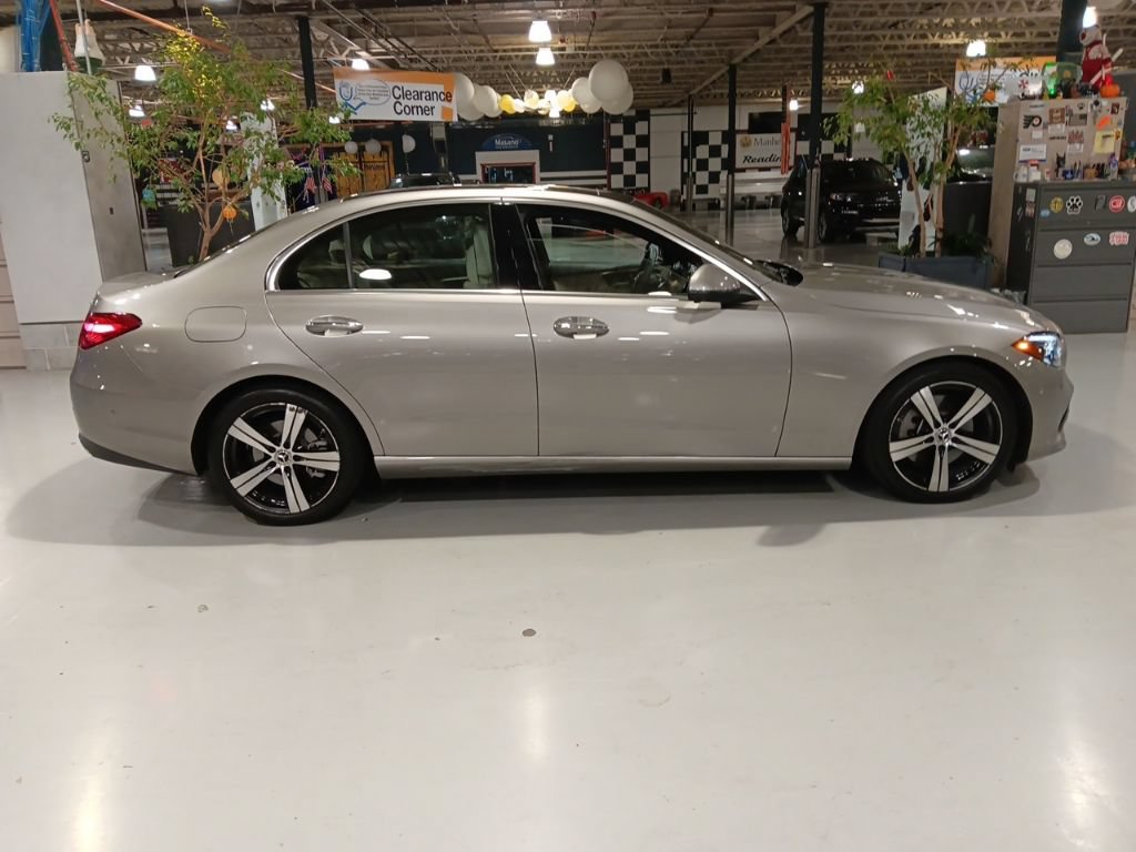 Used 2024 Mercedes-Benz C 300 4MATIC Sedan image 12