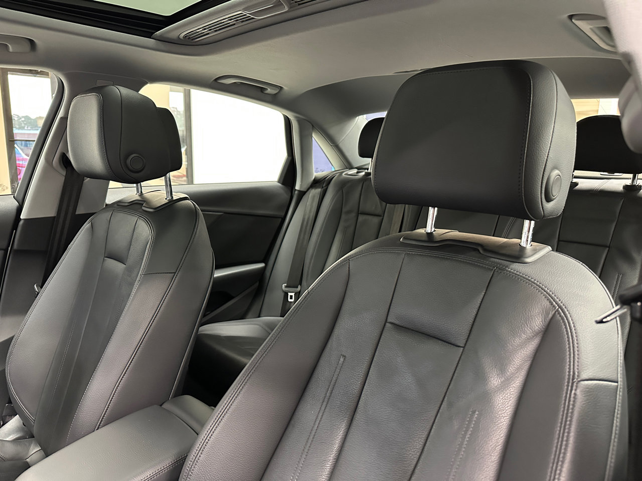 Used 2018 Audi A4 2.0T Ultra Premium w/ Convenience Package image 21