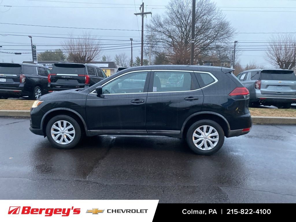 Used 2018 Nissan Rogue S image 9