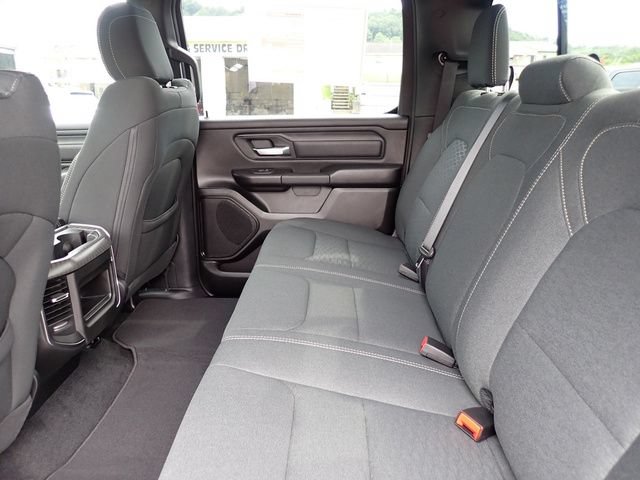 New 2026 RAM 1500 Express AWD/4WD image 15