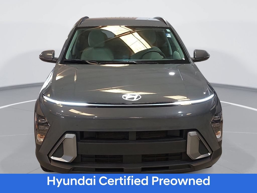 Certified 2025 Hyundai Kona SEL FWD image 2