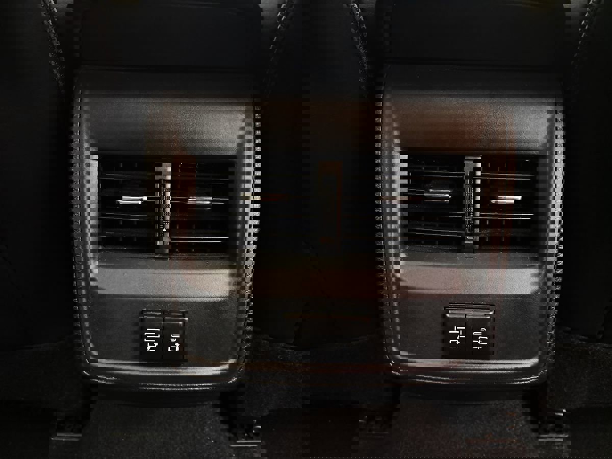 Used 2021 Toyota Avalon XSE image 20