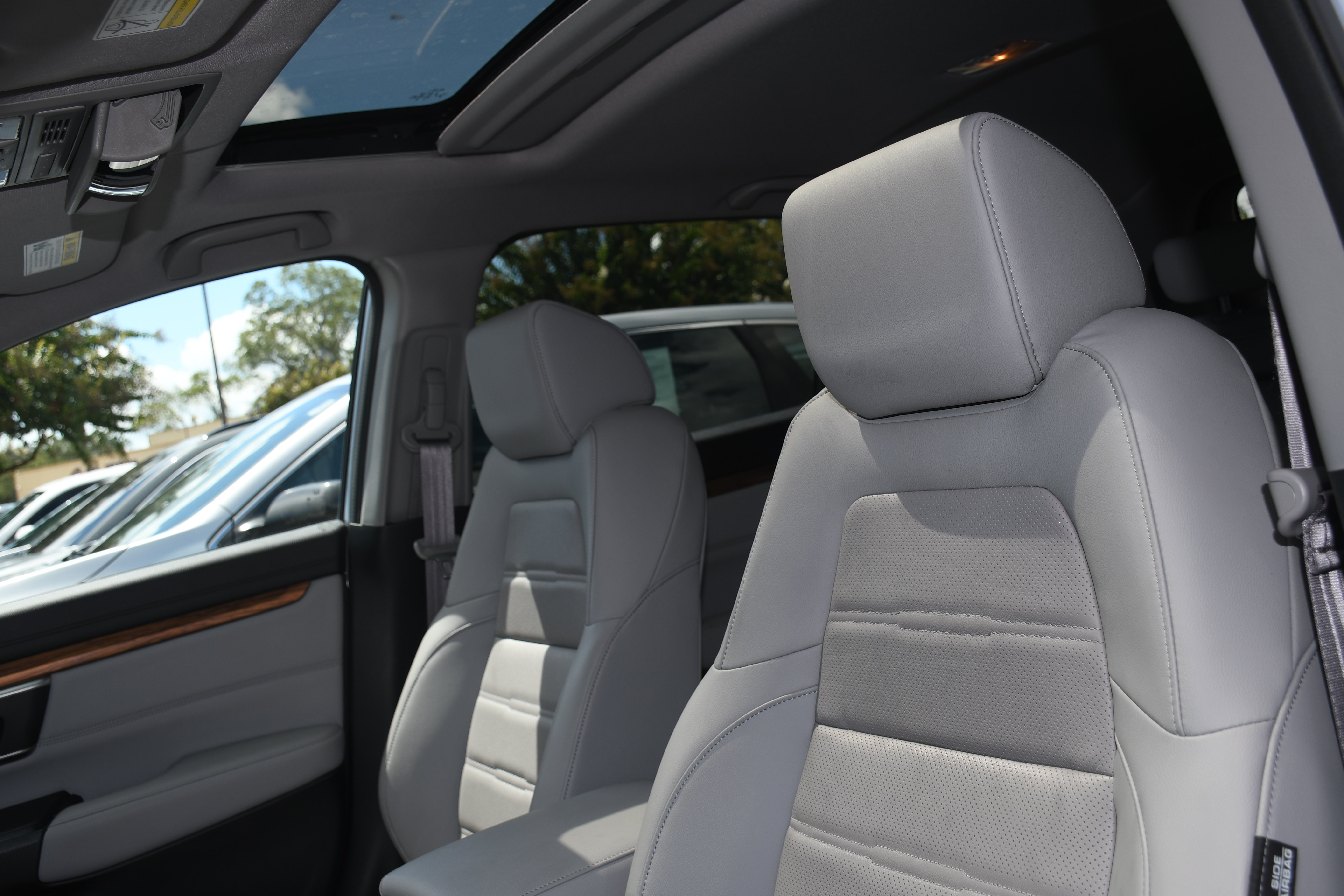 Used 2021 Honda CR-V EX-L image 12