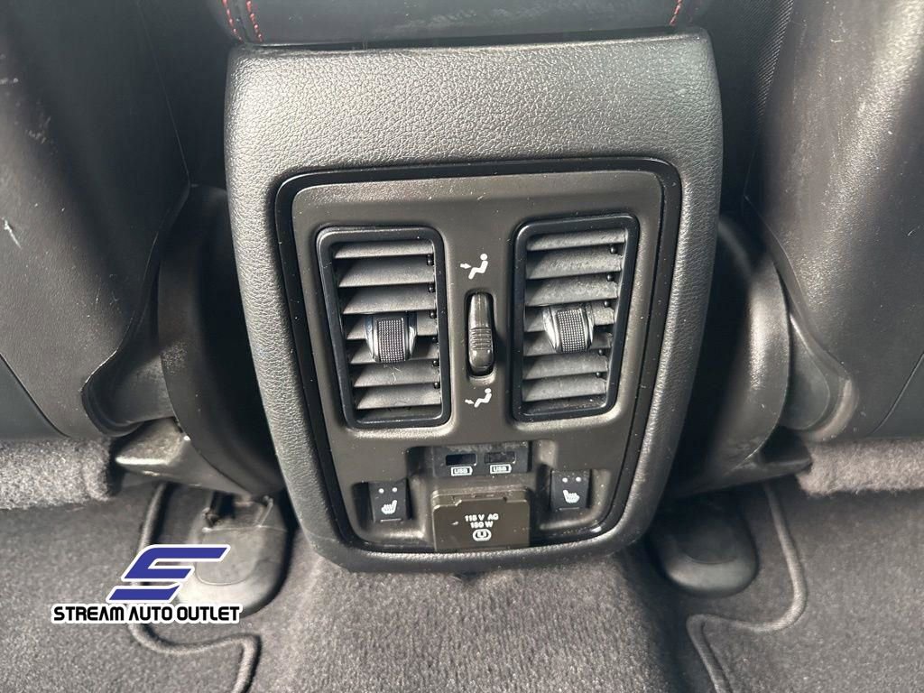 Used 2023 Dodge Durango GT image 28