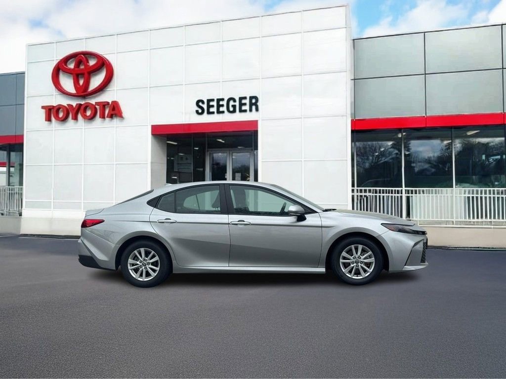 Used 2025 Toyota Camry LE FWD video 2