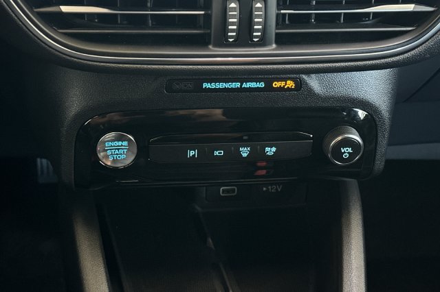 Used 2025 Ford Escape SE w/ PHEV Premium Package FWD image 22