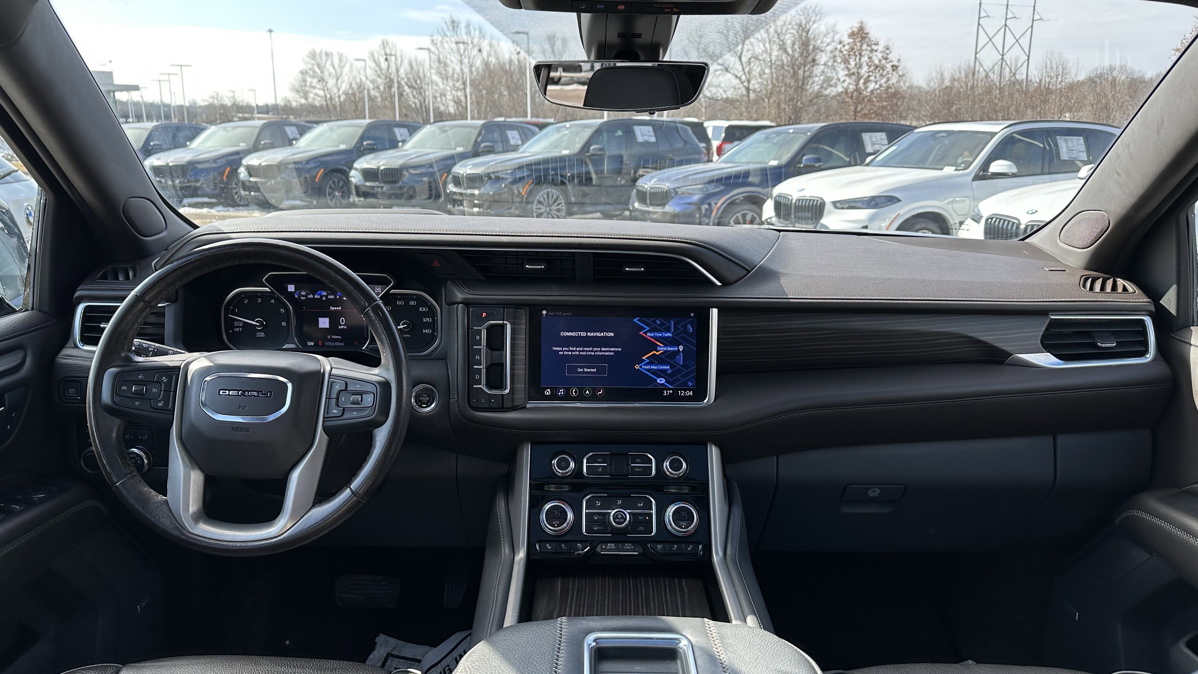 Used 2021 GMC Yukon Denali w/ Denali Premium Package image 31