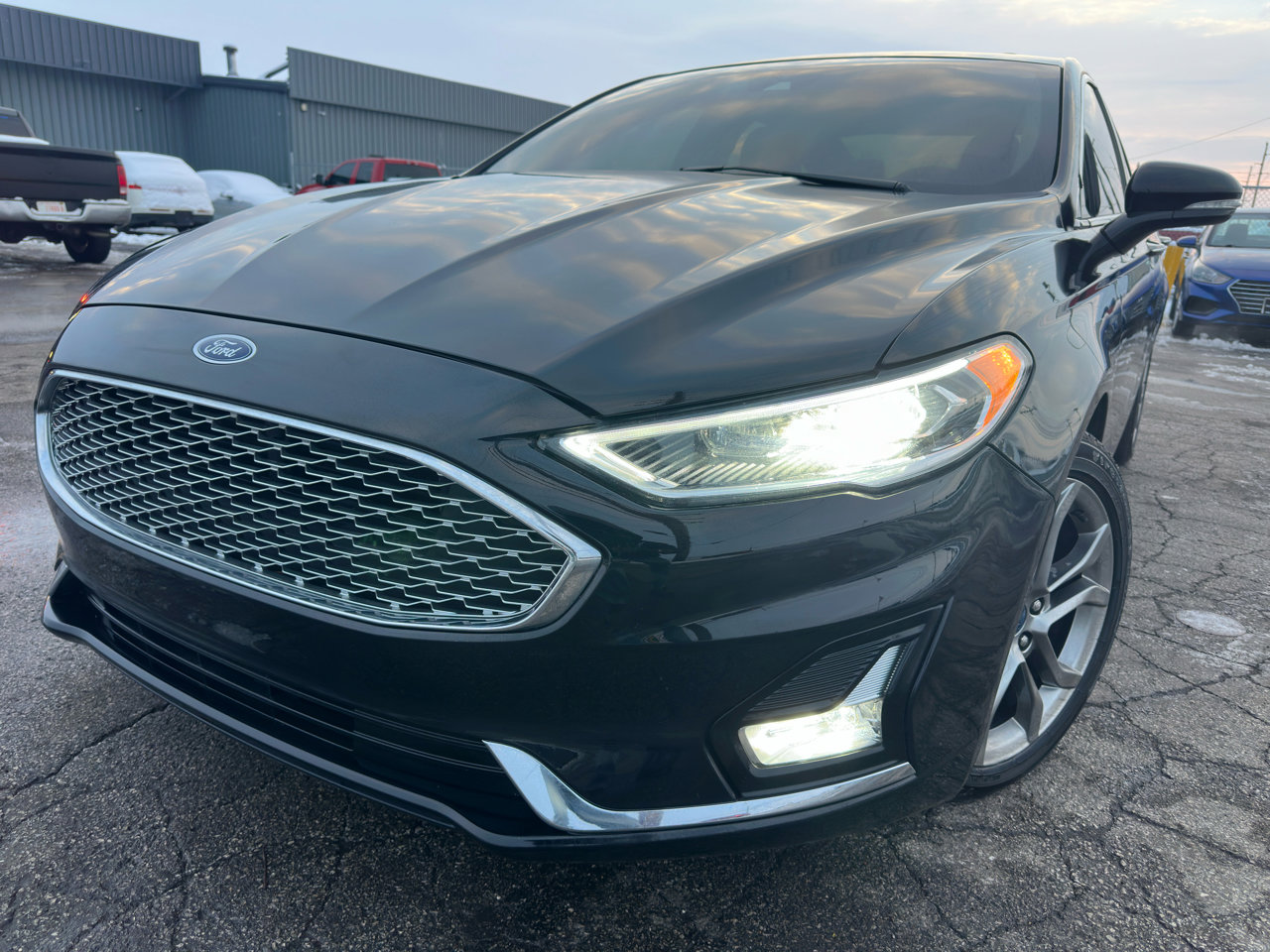 Used 2020 Ford Fusion Titanium image 2