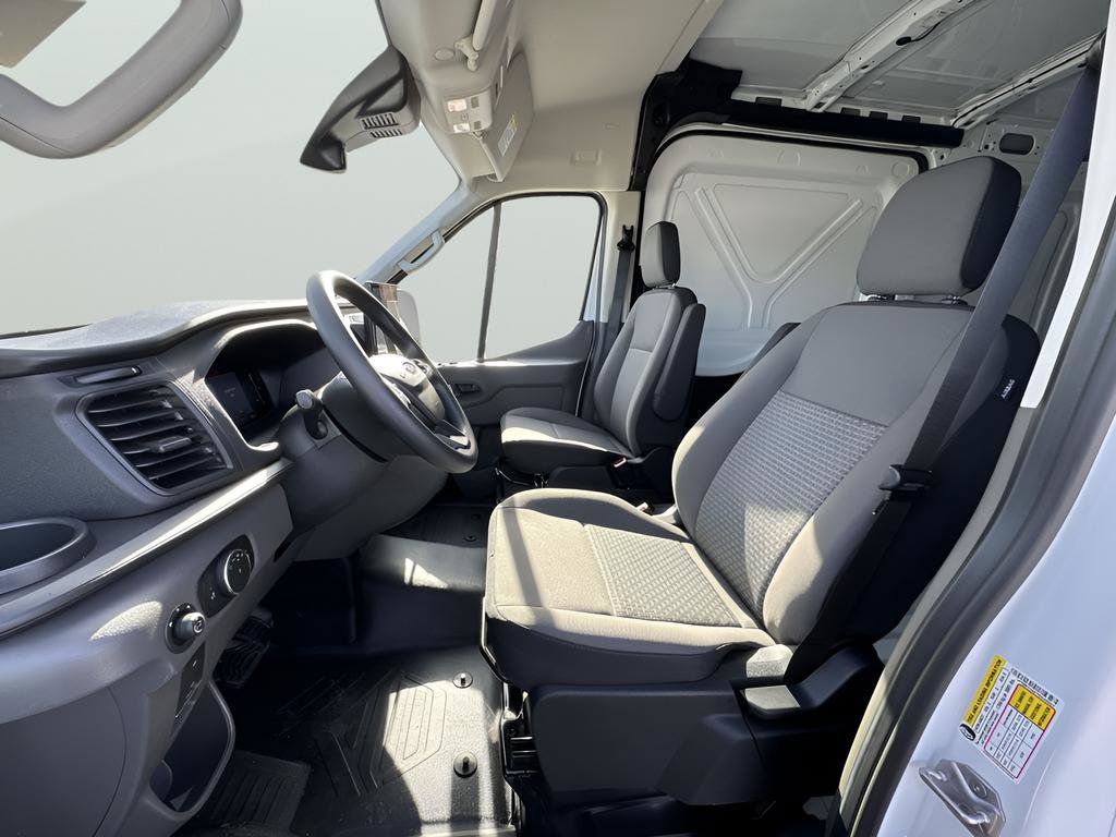 New 2026 Ford Transit 250 148 Medium Roof image 5