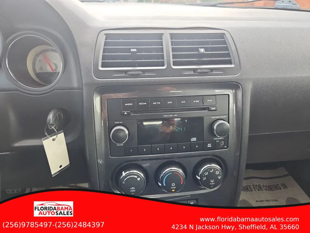 Used 2009 Dodge Challenger R/T RWD image 10