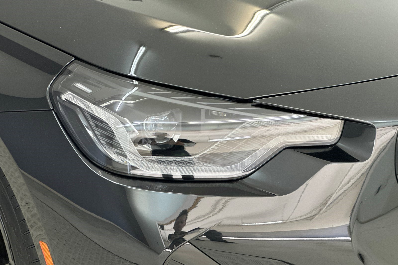 Used 2025 BMW 230i Coupe w/ M Sport Package image 10