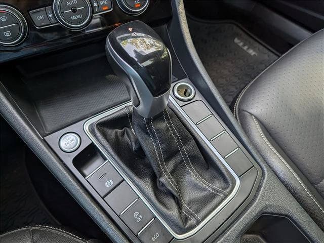 Used 2022 Volkswagen Jetta SE FWD image 27