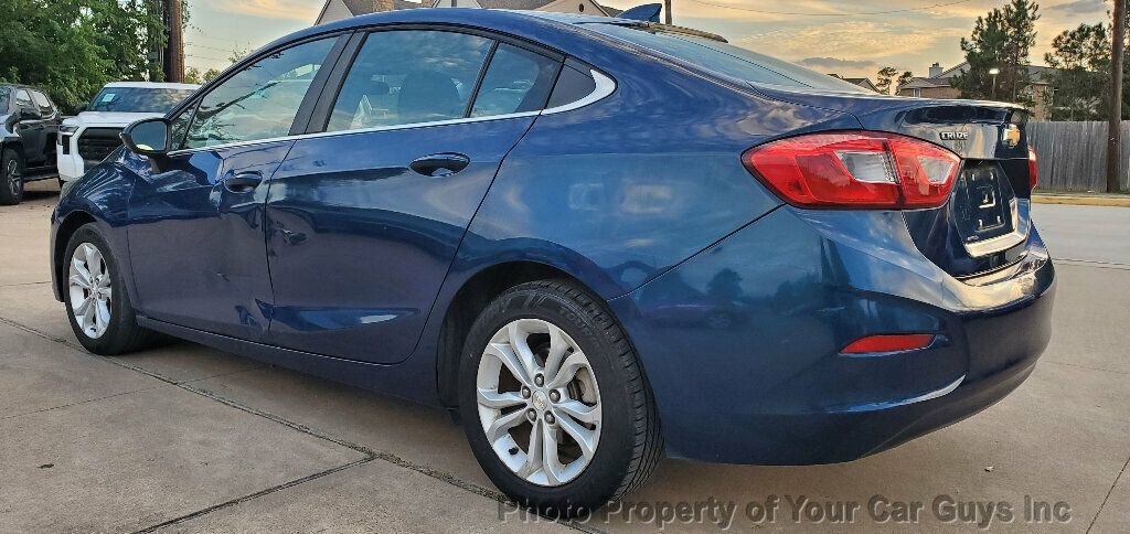 Used 2019 Chevrolet Cruze LT FWD image 21