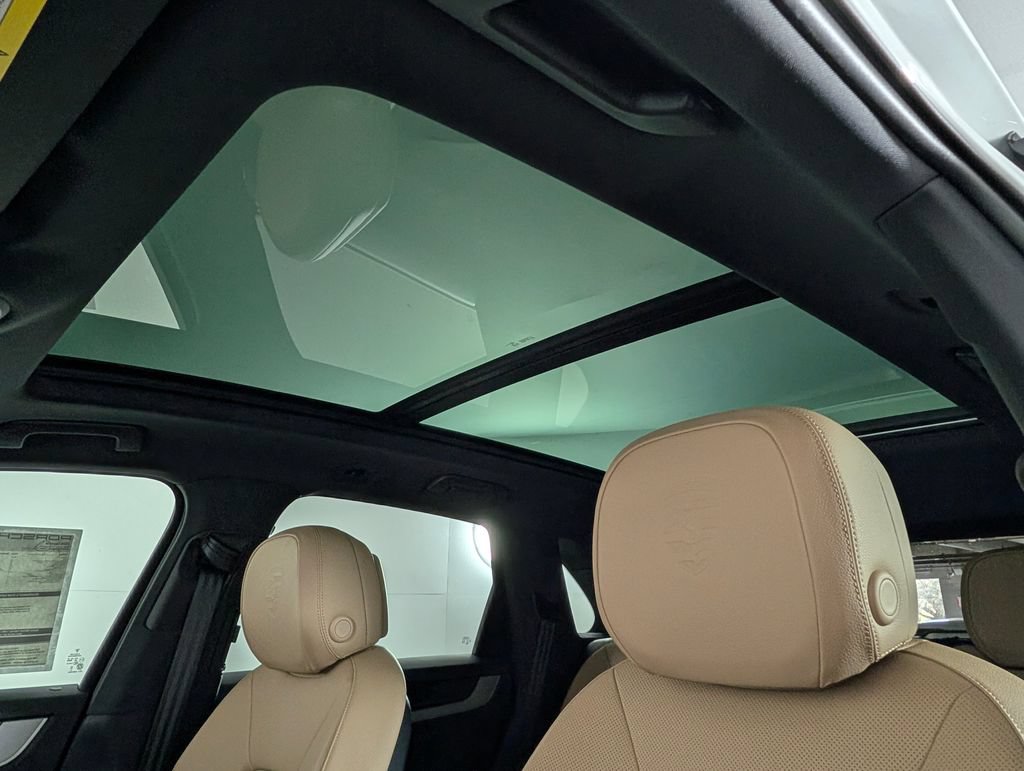 New 2026 Porsche Cayenne AWD/4WD image 30