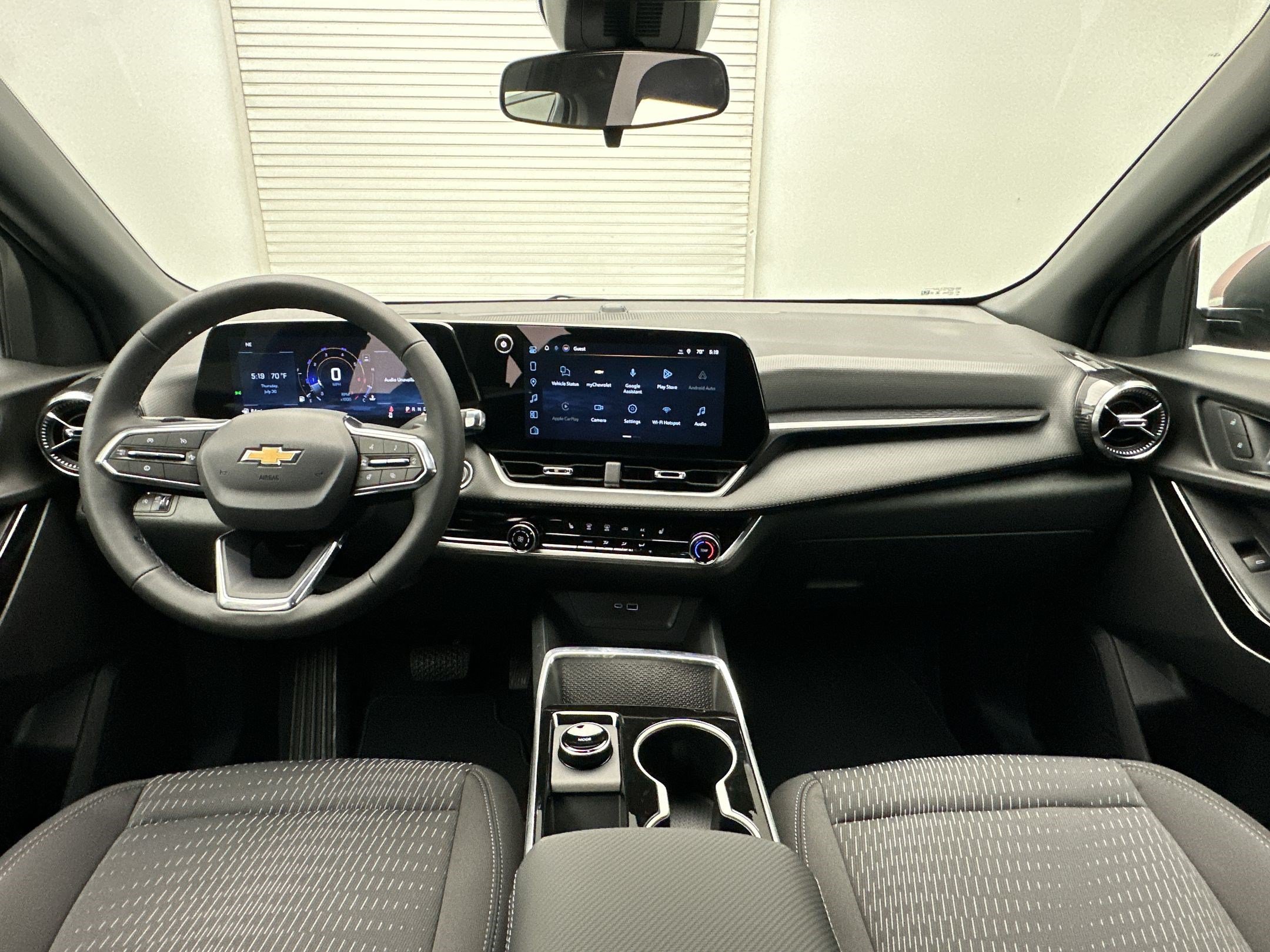 New 2027 Chevrolet Equinox LT AWD/4WD image 16