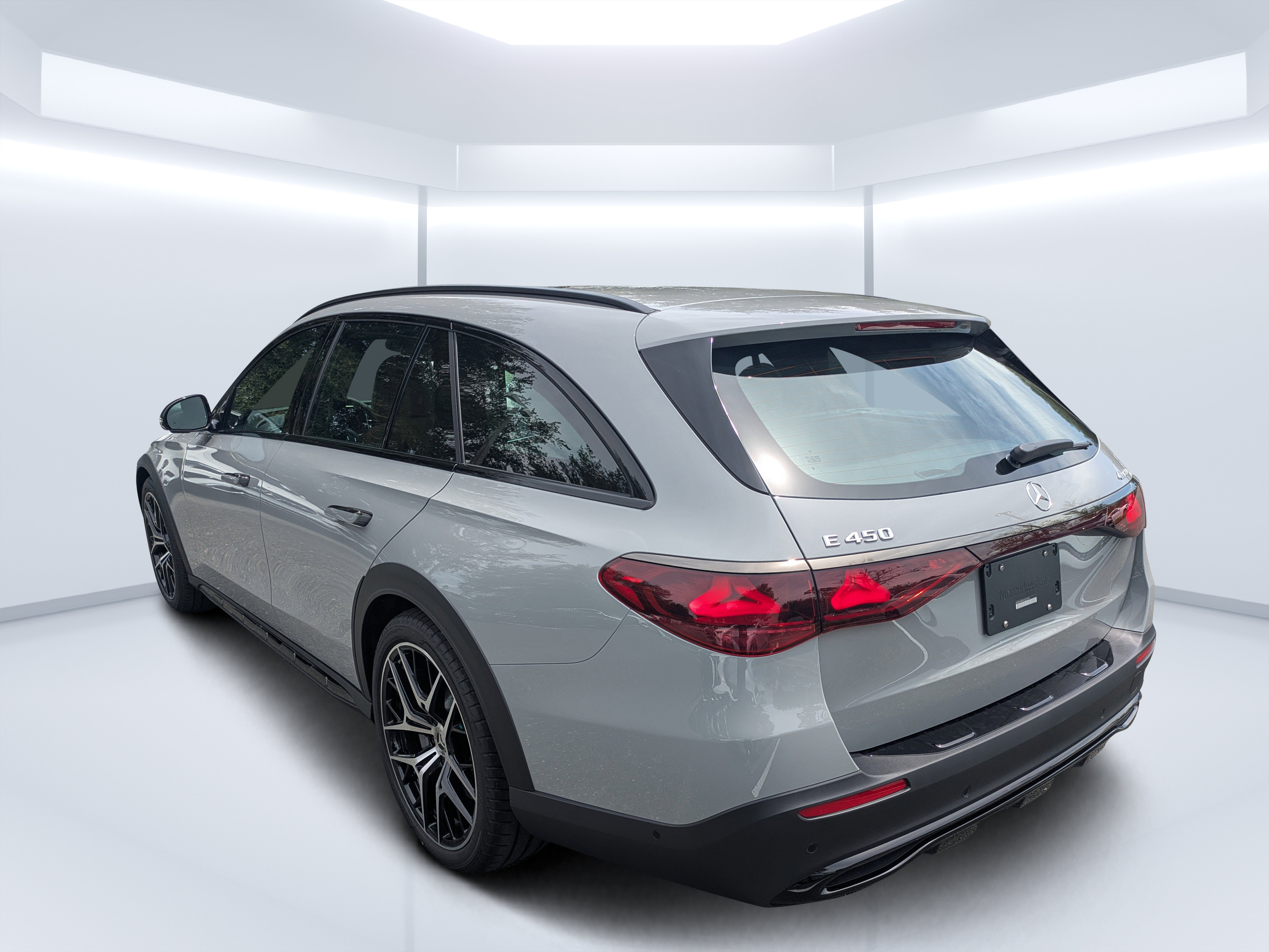 New 2027 Mercedes-Benz E 450 4MATIC All-Terrain Wagon image 5