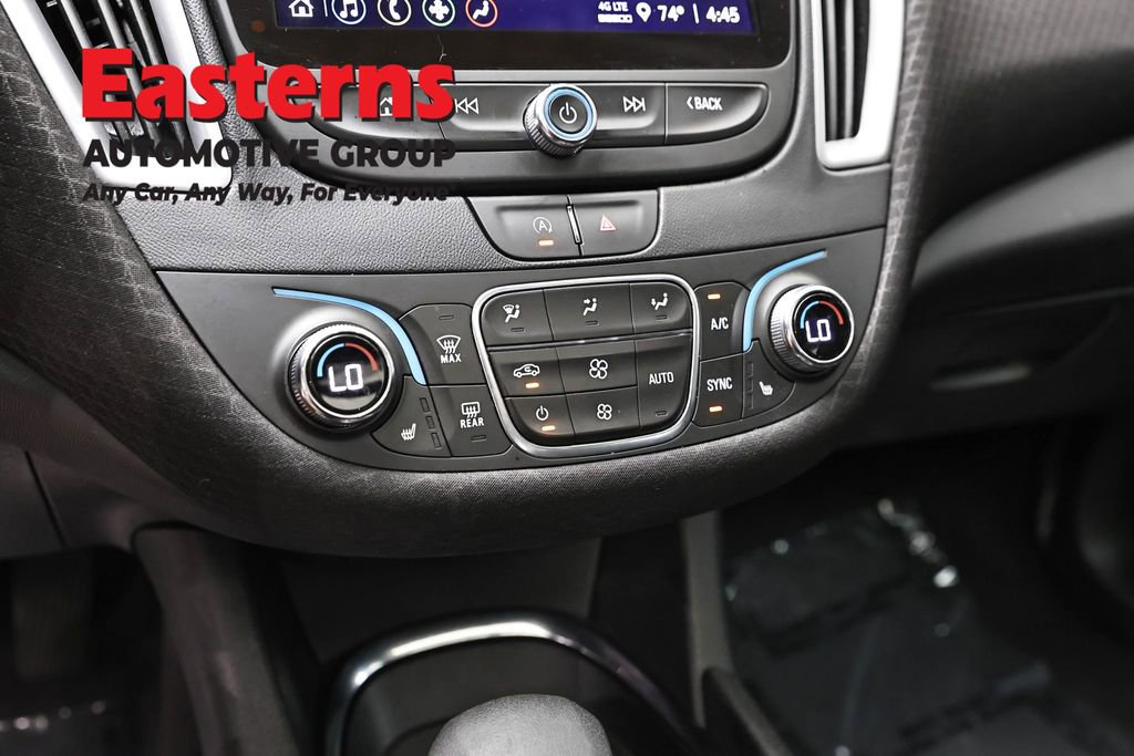 Used 2023 Chevrolet Malibu LT FWD image 19