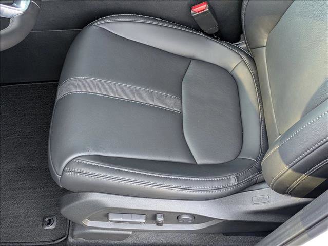 New 2025 Honda Pilot Touring image 4