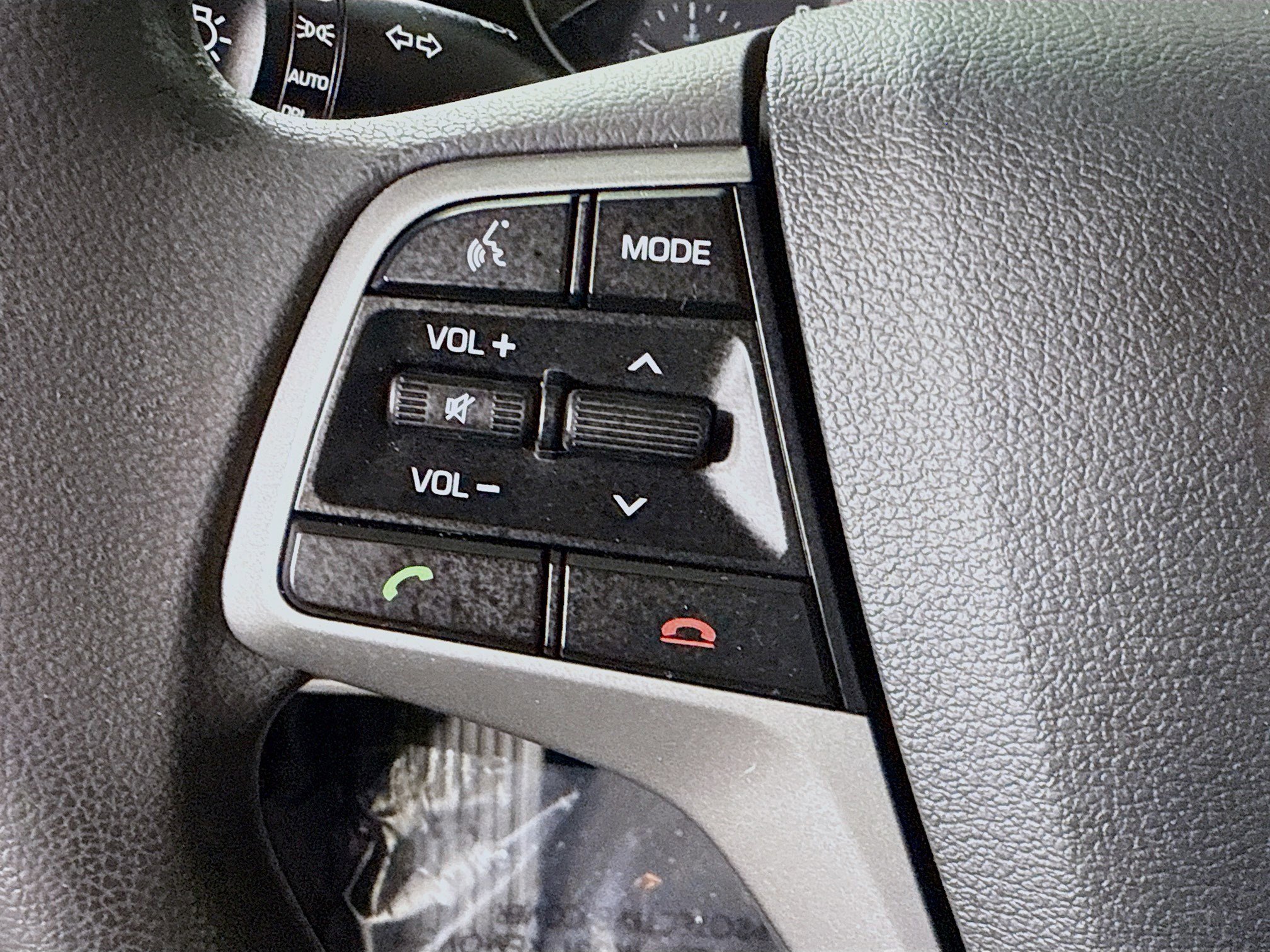 Used 2018 Hyundai Elantra SEL image 14