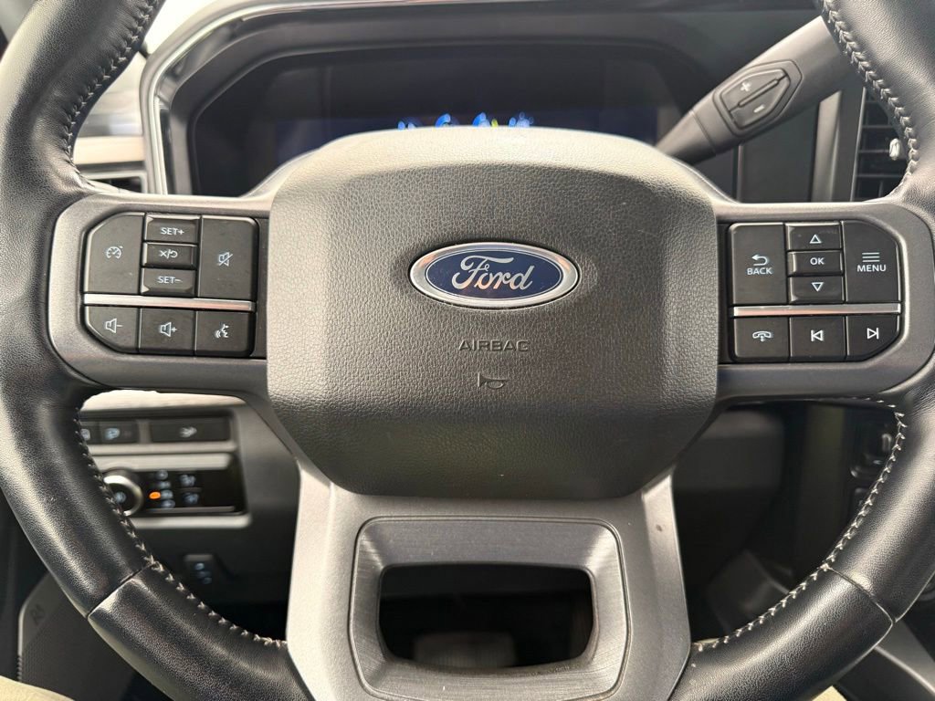 Used 2023 Ford F250 Lariat w/ FX4 Off-Road Package AWD/4WD image 43