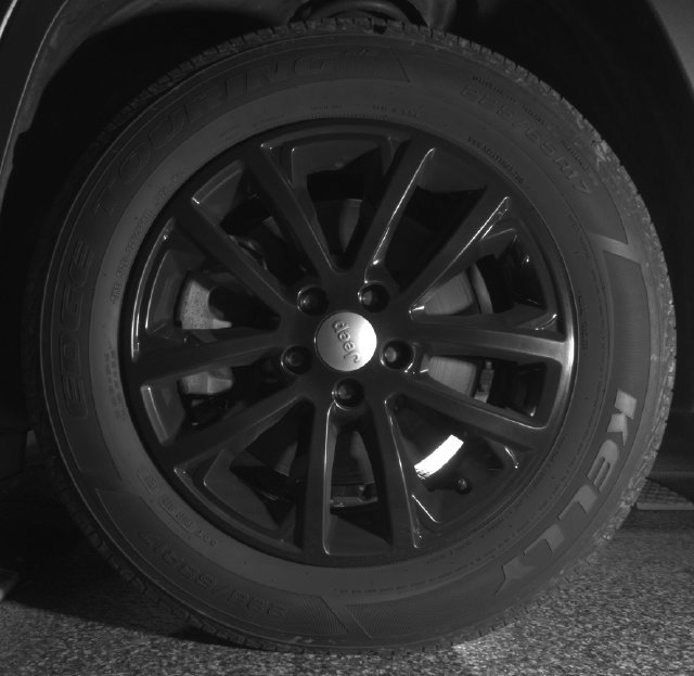 Used 2019 Jeep Cherokee Latitude Plus w/ Comfort/Convenience Group AWD/4WD image 9